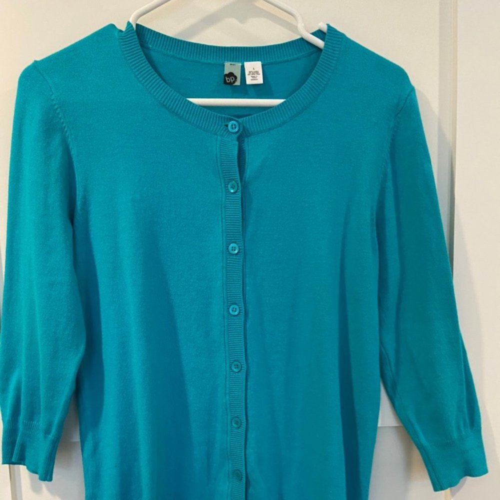 cardigan sweater